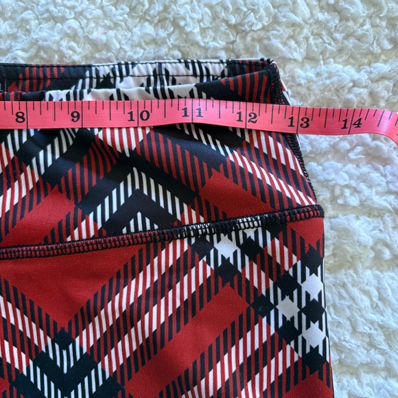 The Barbell Cartel Womens CrossFit Red Plaid Athletic Workout Shorts Sz Small - Picture 5 of 7